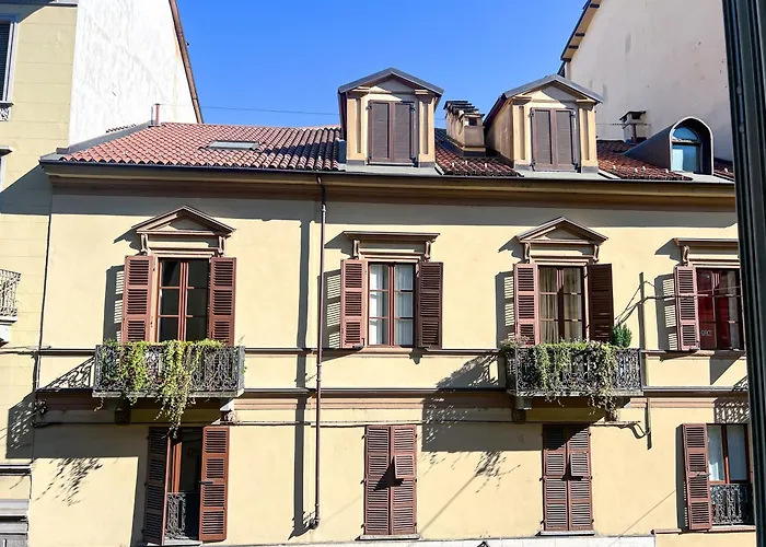L Angolo Della Mole Vanchiglia * Torino